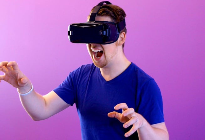 VR interaction guy